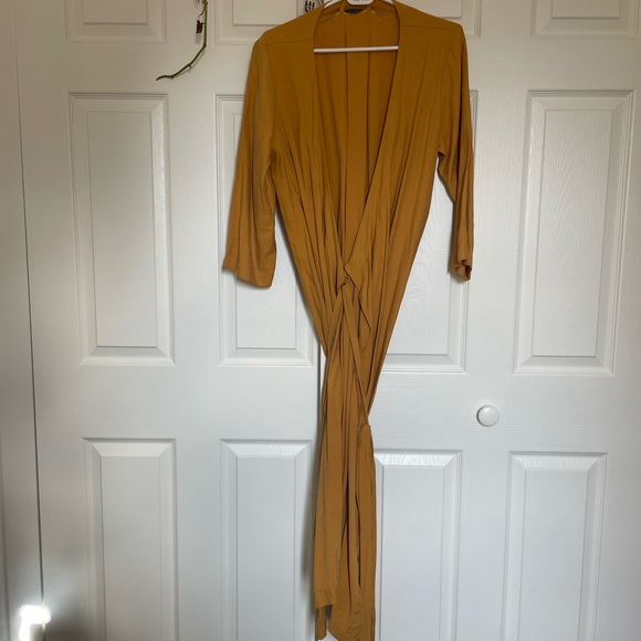 Haight Wrap Coverup Size M Yellow - Picture 10 of 10